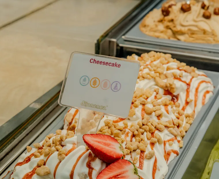 Vitrina de helados artesanales